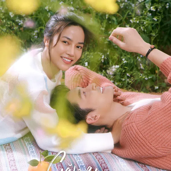 Poster phim Gặp em ngày nắng trên SubNhanh